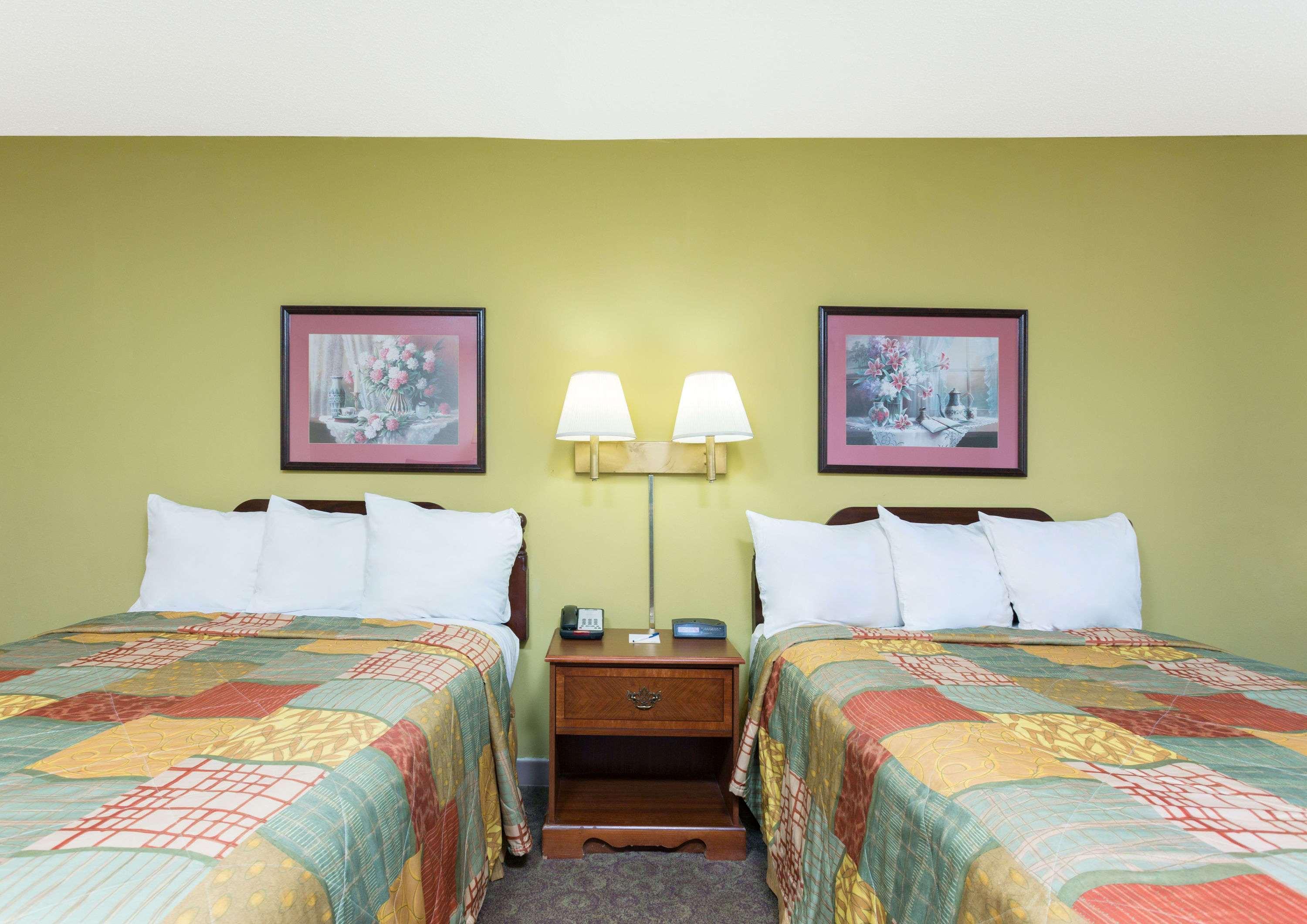 Days Inn By Wyndham Clemson Exteriér fotografie