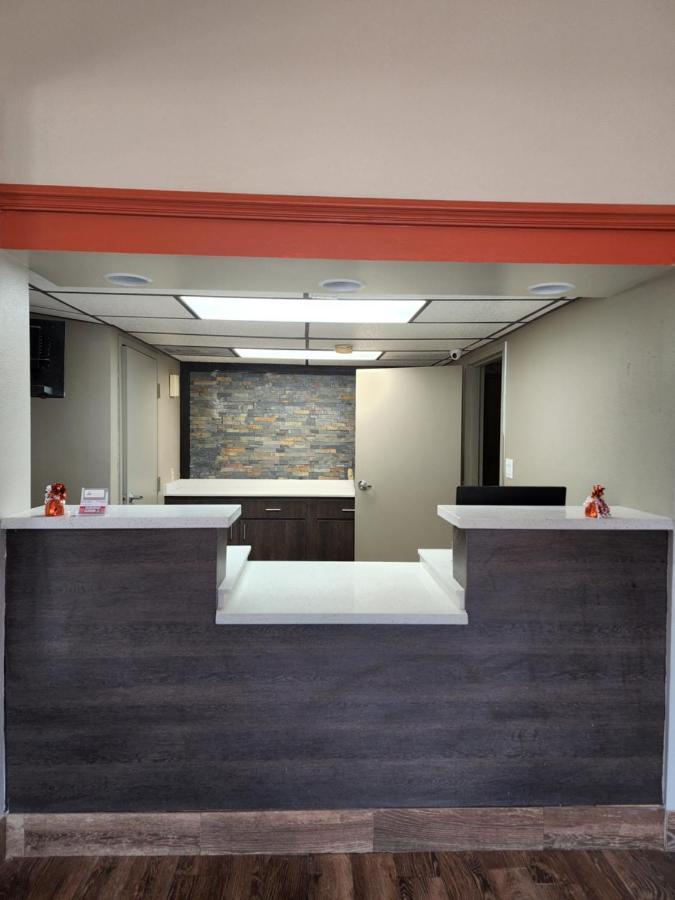 Days Inn By Wyndham Clemson Exteriér fotografie