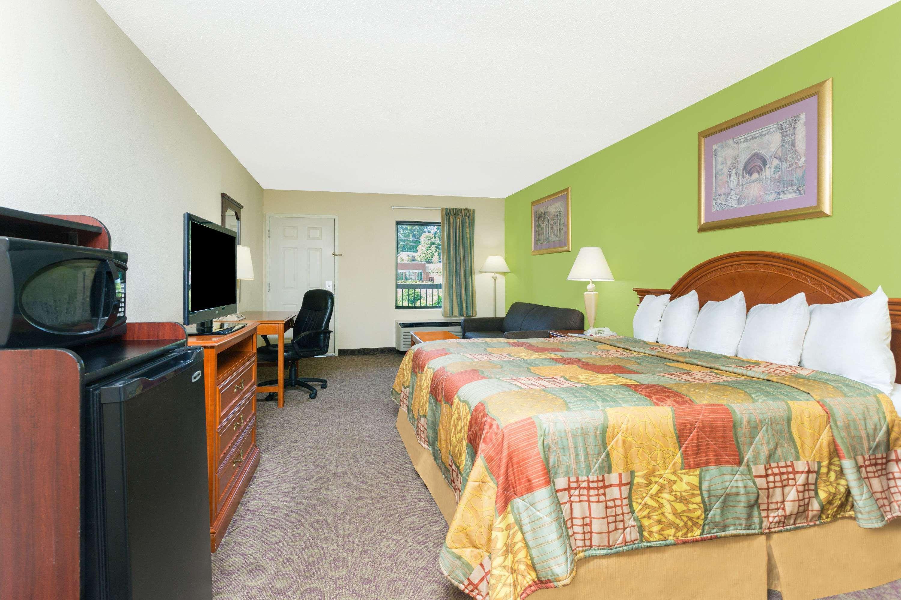 Days Inn By Wyndham Clemson Exteriér fotografie