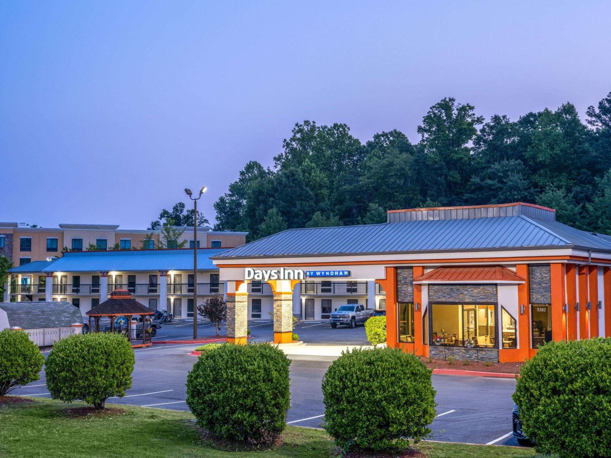 Days Inn By Wyndham Clemson Exteriér fotografie